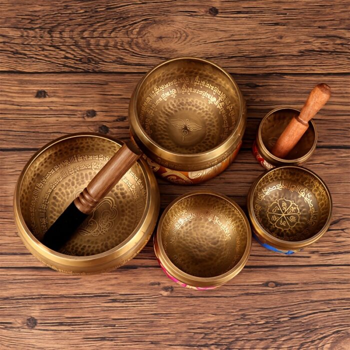 Retro Classic Brass Singing Bowl with Six Character Mantra Scripture - Yoga Meditation Feng Shui Ornament, Six Character Mantra Scripture, Praising Bowl, Perfect for Room Decor - 图片 2