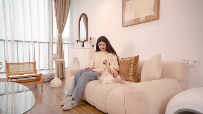DOEL Smart Self-Cleaning Automatic Cat Litter Box with App Control & 2.4G WiFi, 17.17gal Large Capacity, Litter Mat & Trash Bags, Infrared & Gravity Sensors, Sleek White Oval Design for Cats 3.3-15 lbs, Self Cleaning Litter Box, Wireless Connectivity Pet Device, Self Cleaning Toilet, Stylish Pet Product, Highquality Pet Product, Wifi Enabled, Cat Owners - 图片 2